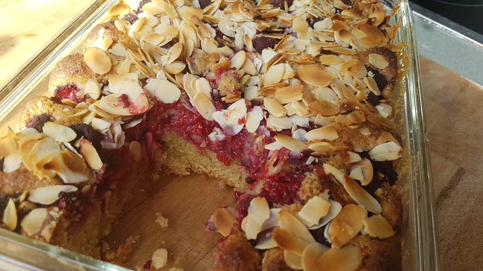 Himbeer-Mandelkuchen vom Blech von Rosenfisch | Chefkoch