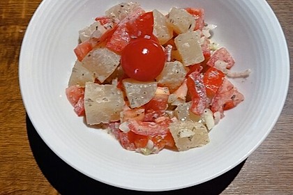 Handkäse-Tomaten-Salat (Bild)