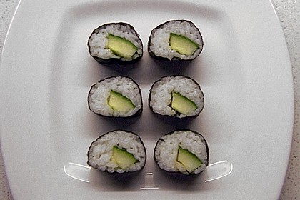 Gerollte Sushi (Makizushi) (Bild)