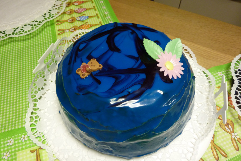 Schokomousse-Torte mit Mirror Glaze von Kizi85 | Chefkoch