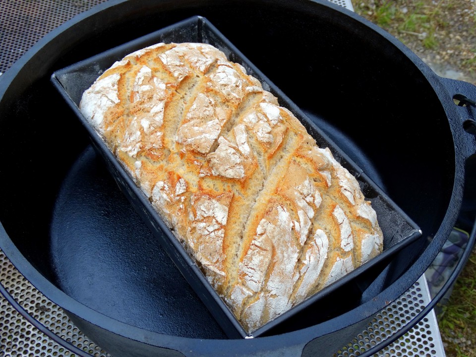 KäseZwiebelBrot aus dem Dutch Oven von PitBlog Chefkoch