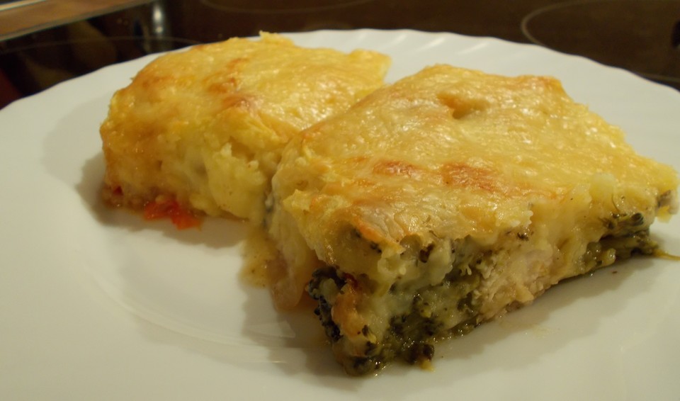 Hähnchenbrust und Gemüse mit Kartoffelpüree überbacken von Kvothe13 ...