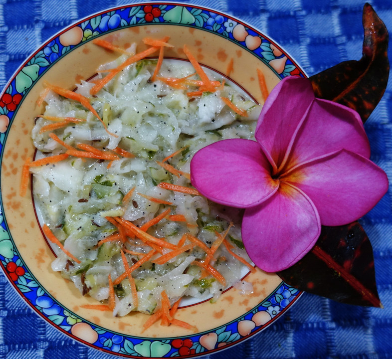 Exotisch-würziger Gurken-Rettich-Salat &amp;#39;Labuan Poh&amp;#39; von dieter ...