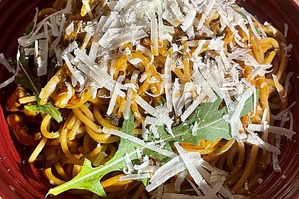 One-Pot-Spaghetti mit Champignons (Bild)