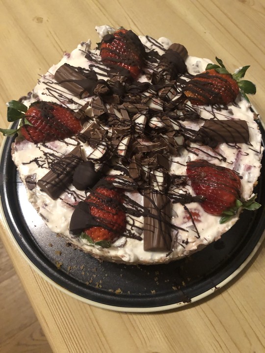 Erdbeer - Quark - Torte mit Joghurette von Stetim | Chefkoch