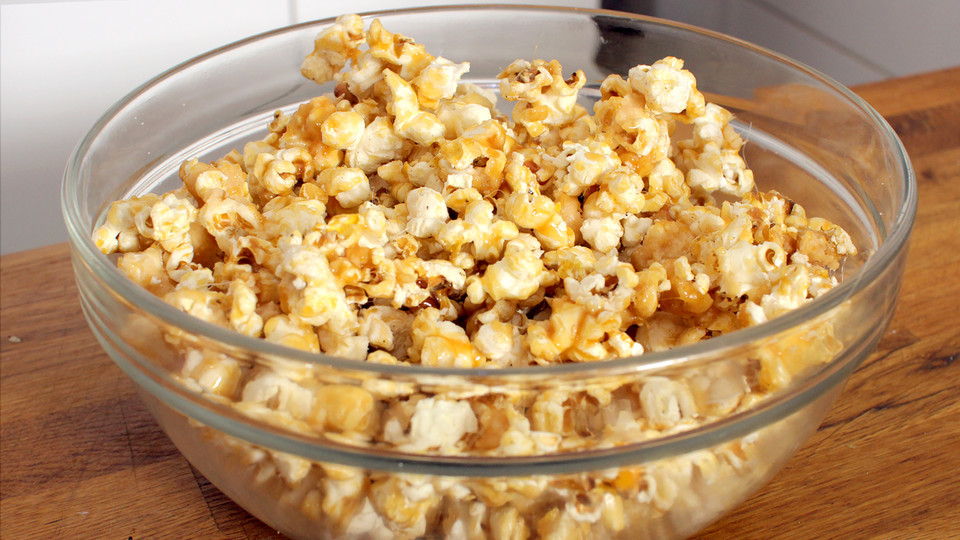 1059938-960x720-karamell-popcorn.jpg