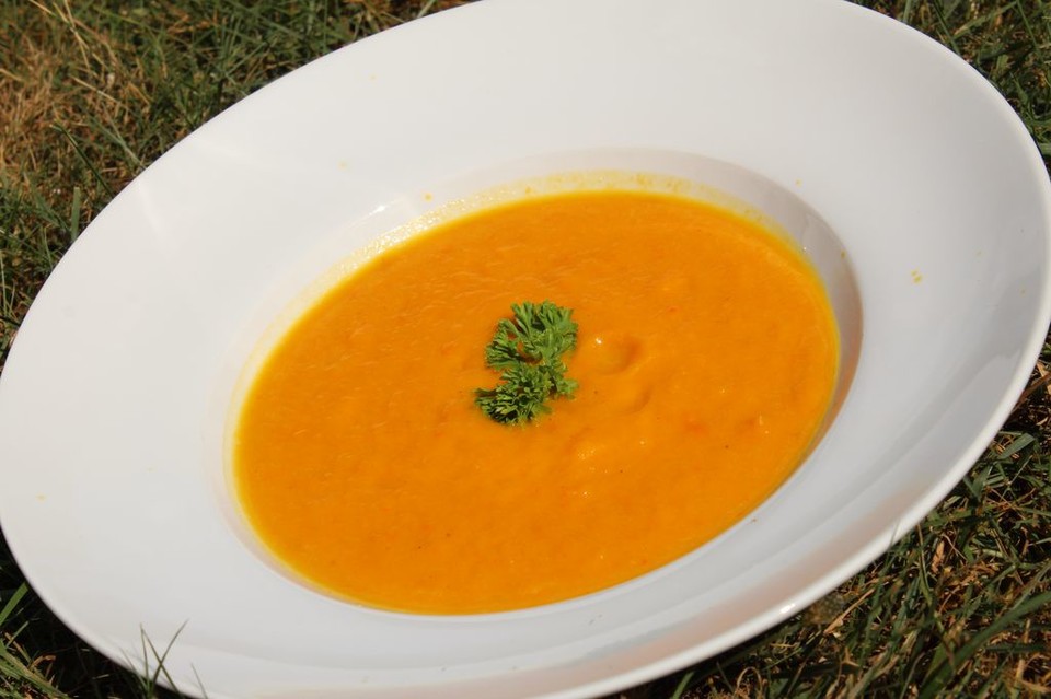 Kürbissuppe mit Ingwer und Orangensaft von Lillifee0 | Chefkoch Kürbissuppe mit Ingwer und Orangensaft von Lillifee0 | Chefkoch