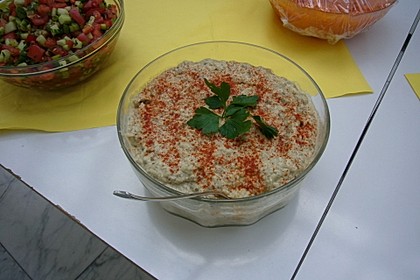 Auberginenaufstrich mit Mayonnaise (Bild)
