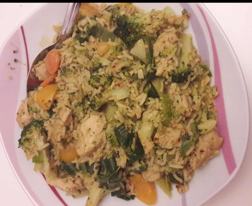 Curry-Gemüsepfanne mit Hähnchen von Dragonspirit89 | Chefkoch