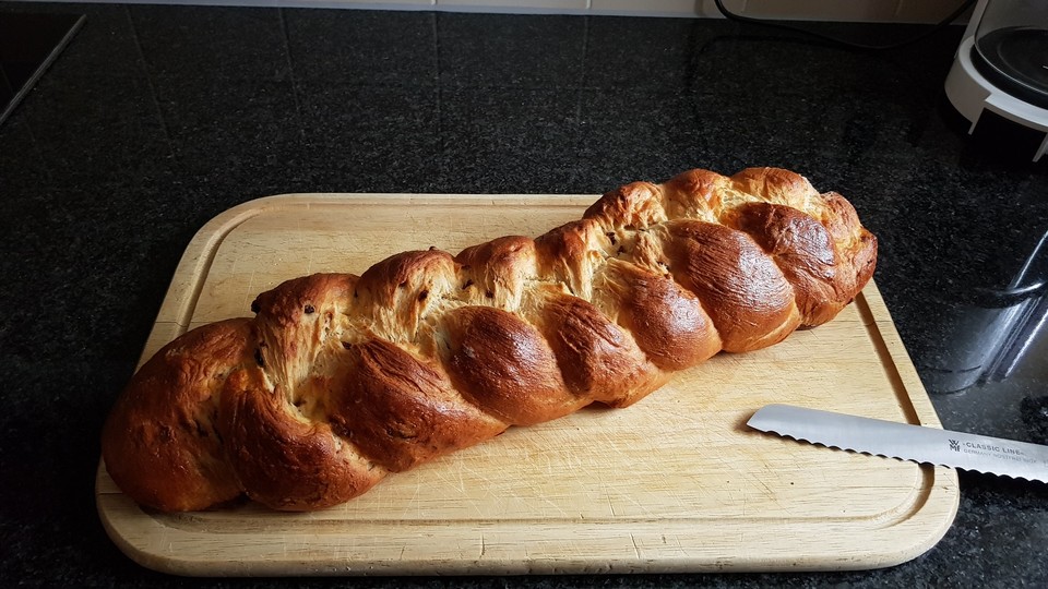 Saftiger ButterZopf mit RumRosinen von BlackVoodoo Chefkoch