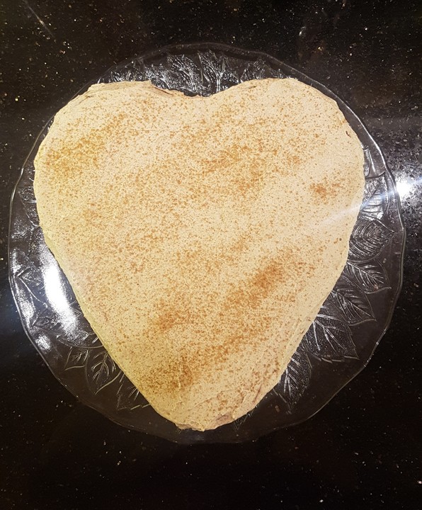 Honigkuchen mit Zimtsahne für eine kleine Backform von Ingridal | Chefkoch