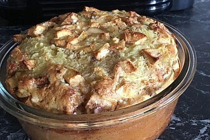 Ofenpfannkuchen mit Äpfeln (Bild)
