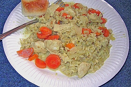 Hühnchenbrust in Kokosmilch mit Curry (Bild)