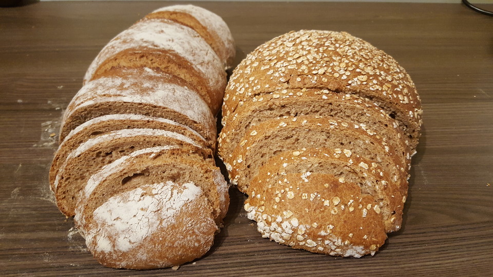 Weizen - Vollkorn - Brot mit Hefe von rutev | Chefkoch