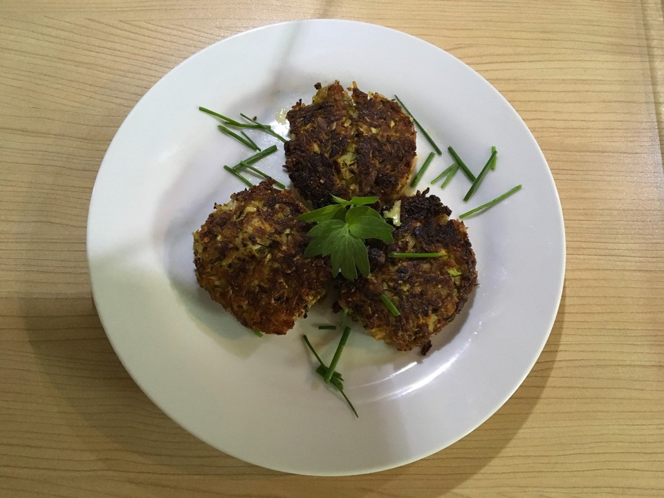 Vegetarische Reis-Zucchini-Bratlinge von Mellimaus007 | Chefkoch
