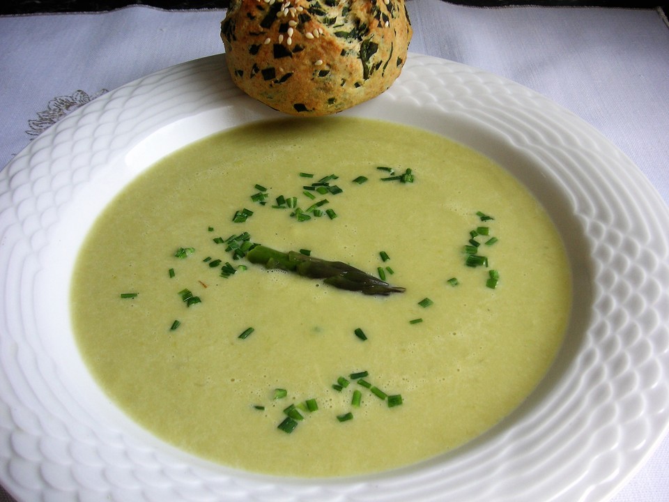 Grüne Spargelcremesuppe von Pannepot | Chefkoch