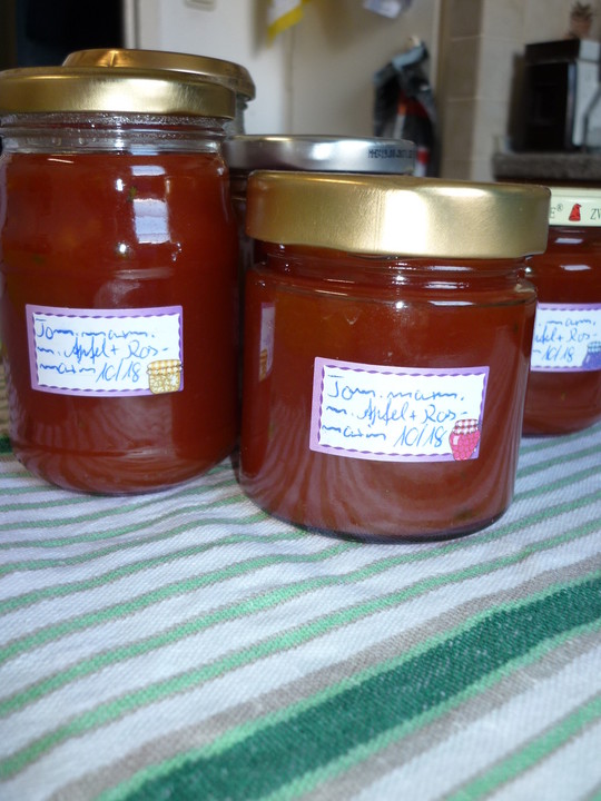 Tomaten-Marmelade mit Äpfeln und Rosmarin von Mück71 | Chefkoch