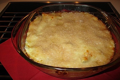 Lachs-Lasagne mit Lauch, Kapern und Dill (Bild)