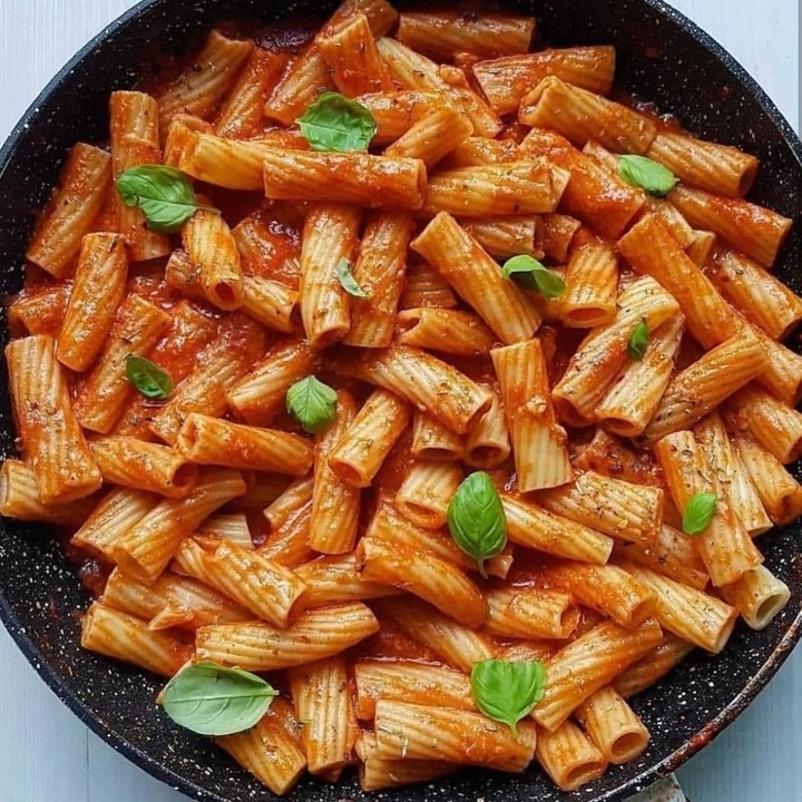 Pasta mit Tomaten-Mozzarella-Soße von my_tastyworld | Chefkoch