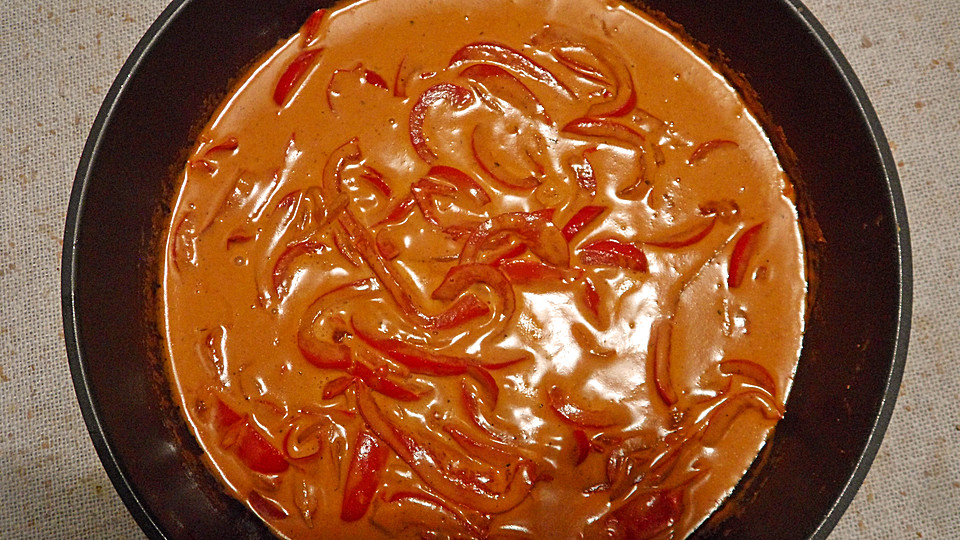 Paprikarahmsauce zu Pasta oder Reis von divyam | Chefkoch