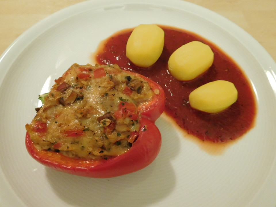 Gefüllte Paprikaschoten (vegetarisch) von Sabetha | Chefkoch.de