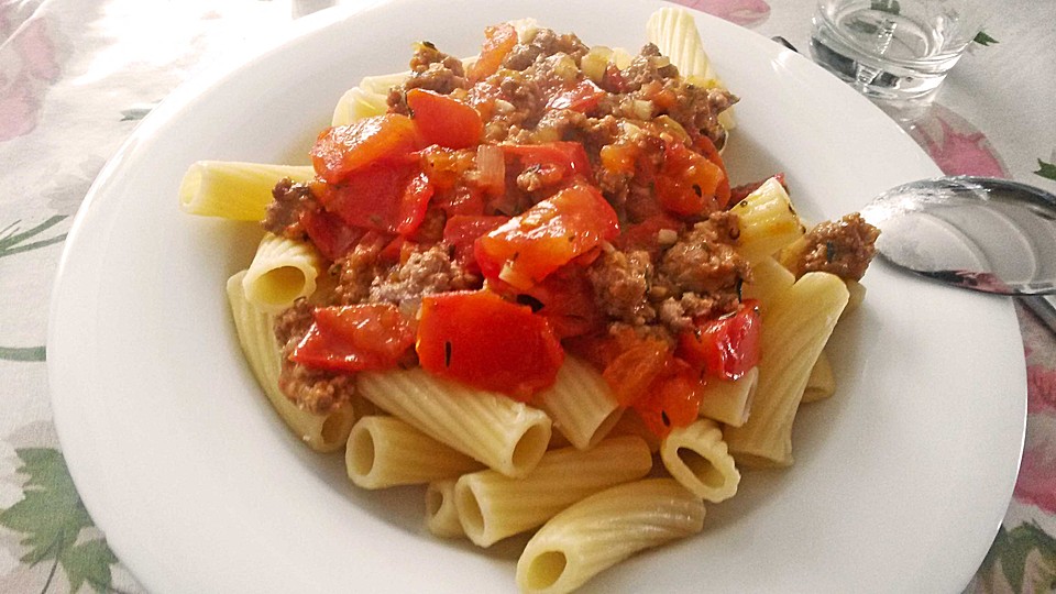 Rigatoni mit Hackfleischsoße von rudiflei | Chefkoch.de