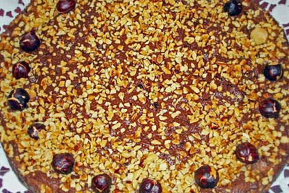 Saftiger Mini - Schokokuchen mit Haselnuss (Bild)