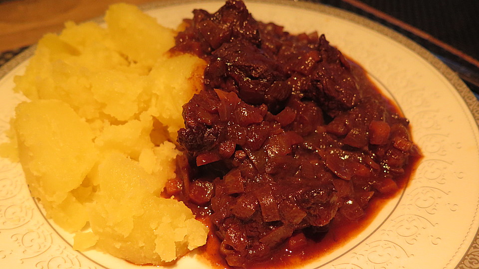 Gulasch nach Oma Magda von voege | Chefkoch