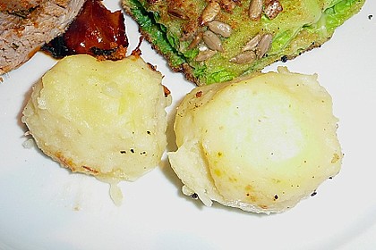 Surina's seidene Kartoffelklöße aus gekochten Kartoffeln (Bild)