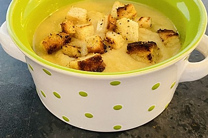 Apfel - Sellerie - Suppe (Bild)