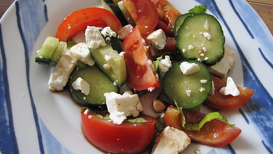 Tomaten - Gurken - Salat mit Feta von Liesbeth | Chefkoch