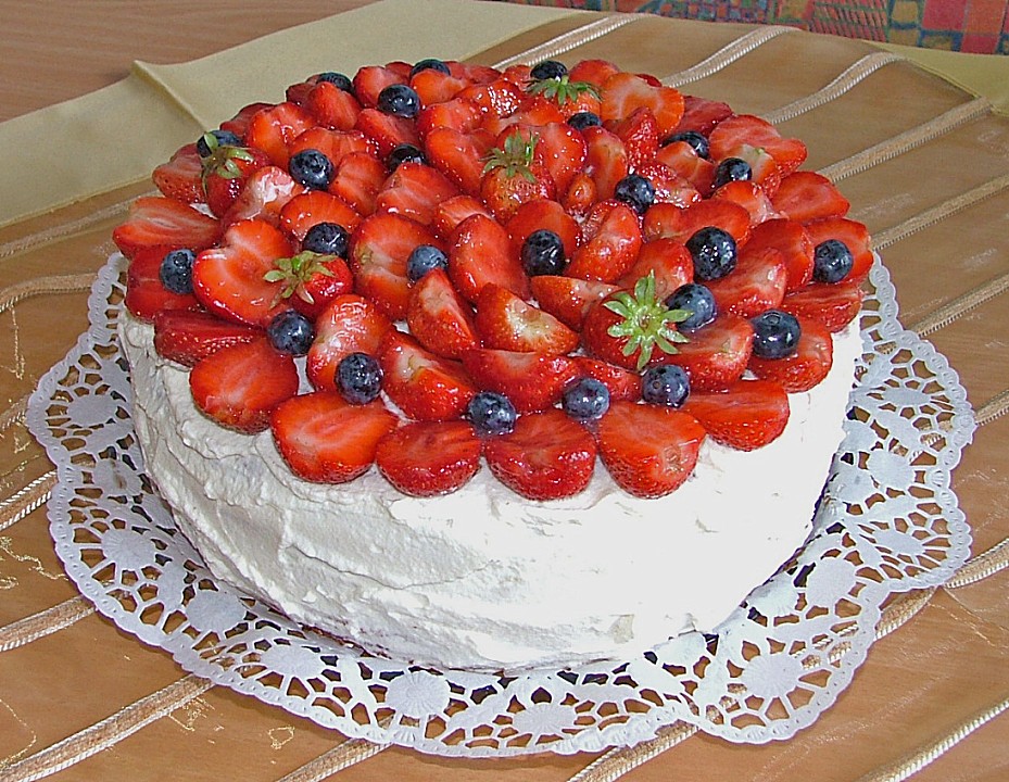 Erdbeer - Vanille - Torte von Heddu | Chefkoch