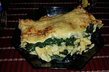 Leichte Spinat-Lachs-Lasagne (Bild)