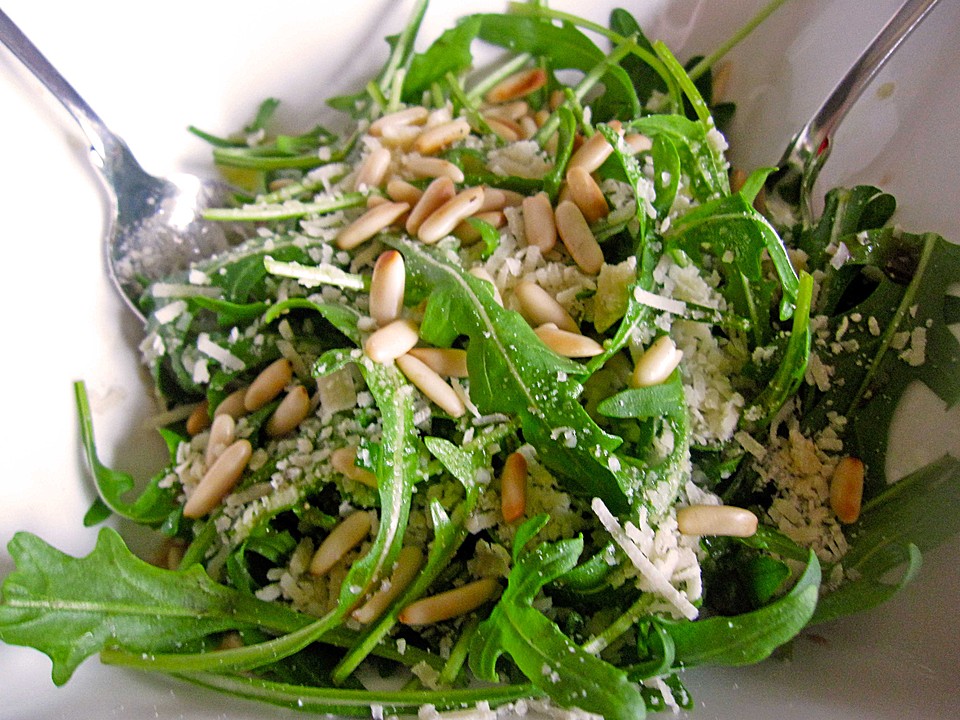 Klassischer Rucola Salat von goran | Chefkoch