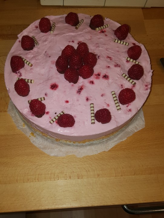 Super schnelle Himbeertorte von lette | Chefkoch Super schnelle Himbeertorte von lette | Chefkoch