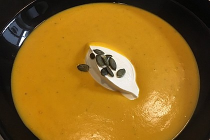 Cremige Kürbissuppe von daisylein | Chefkoch Cremige Kürbissuppe von daisylein | Chefkoch