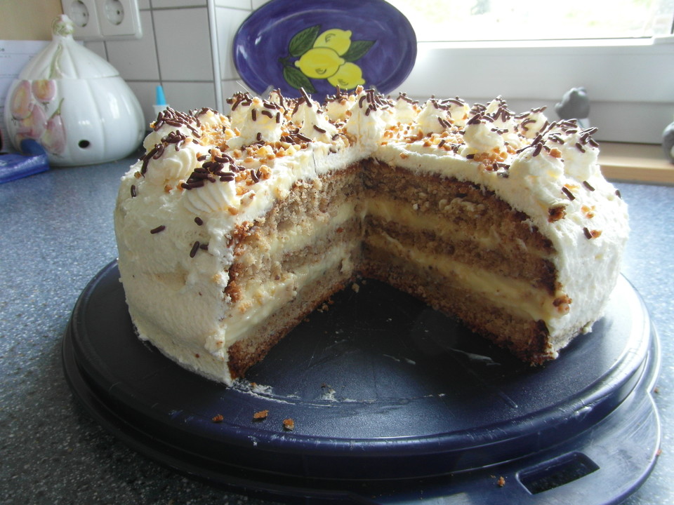 Nuss - Pudding Torte von SweetGina | Chefkoch