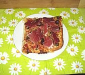Pizza al Funghi e Pancetta (Bild)