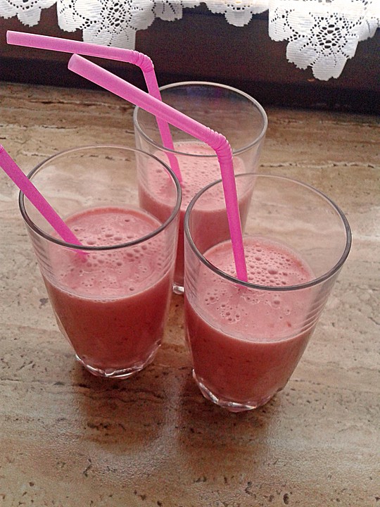 Erdbeer - Smoothie - Ein gutes Rezept | Chefkoch