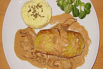Wirsingrouladen mit Steinpilze (Bild)