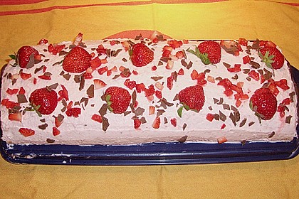 Beeren - Joghurt - Rolle (Bild)