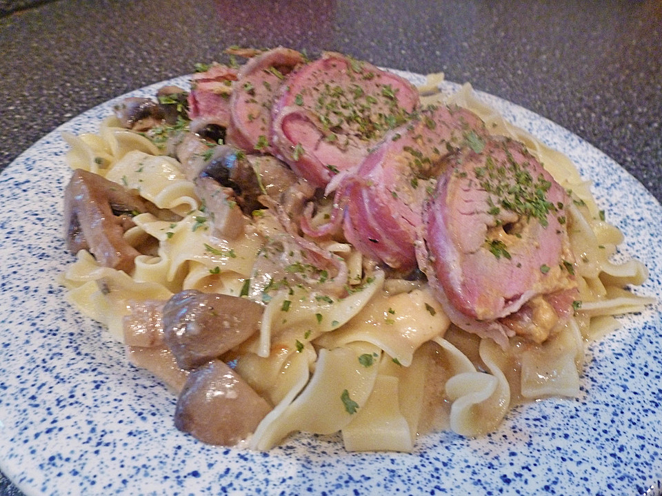 Lende im Speckmantel mit Champignons von monika_m | Chefkoch
