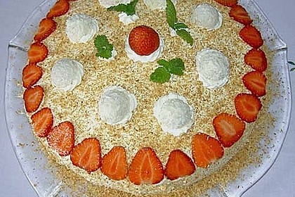 Erdbeer-Raffaello-Torte (Bild)