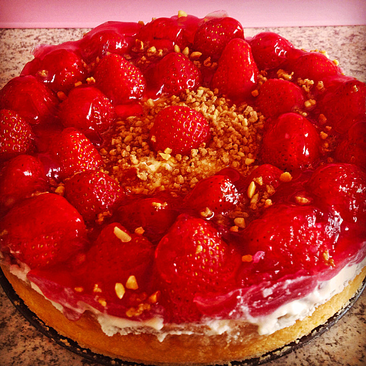 Erdbeer-Mascarpone-Torte von MaikäferSilke | Chefkoch