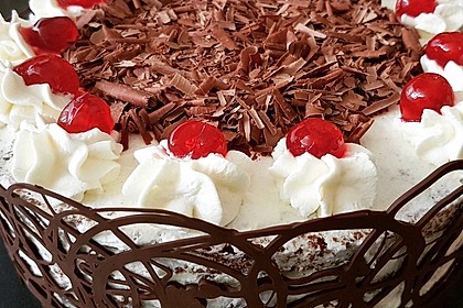 Schwarzwälder Kirschtorte 4