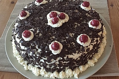 Schwarzwälder Kirschtorte 206