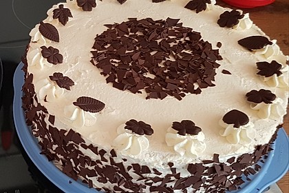 Schwarzwälder Kirschtorte 146