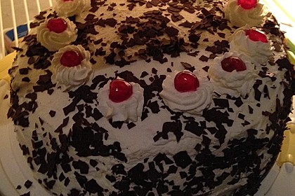 Schwarzwälder Kirschtorte 102