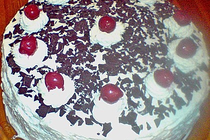 Schwarzwälder Kirschtorte 440
