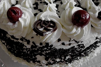 Schwarzwälder Kirschtorte 142